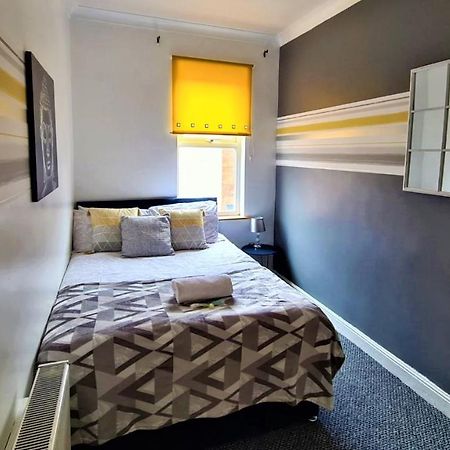 Lovely Spacious 5 Bedroom Home Near Chester City Centre Exterior foto